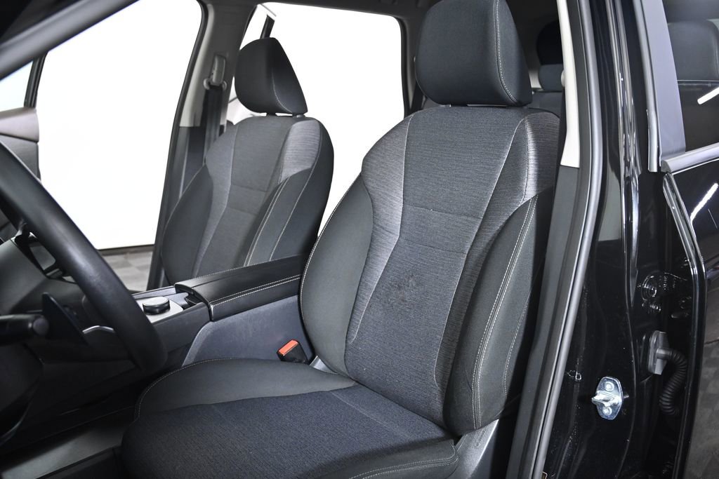 Certified 2023 Nissan Rogue SV image 22