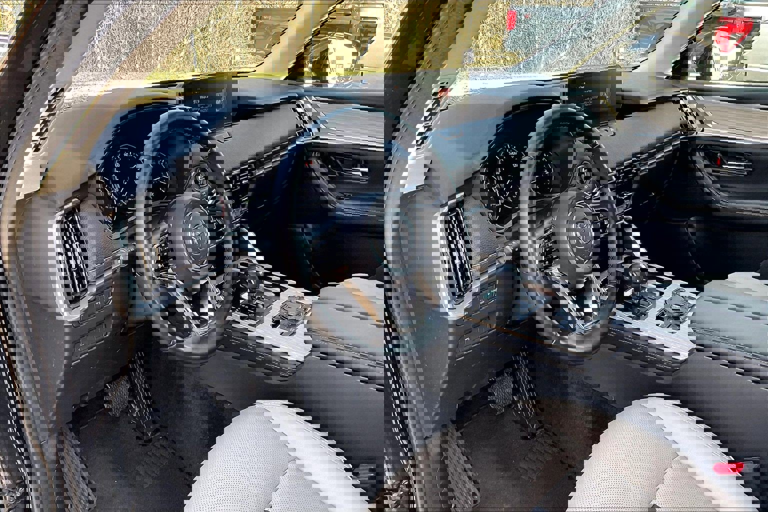 Used 2024 MAZDA CX-90 3.3 Turbo w/ Preferred Package image 13