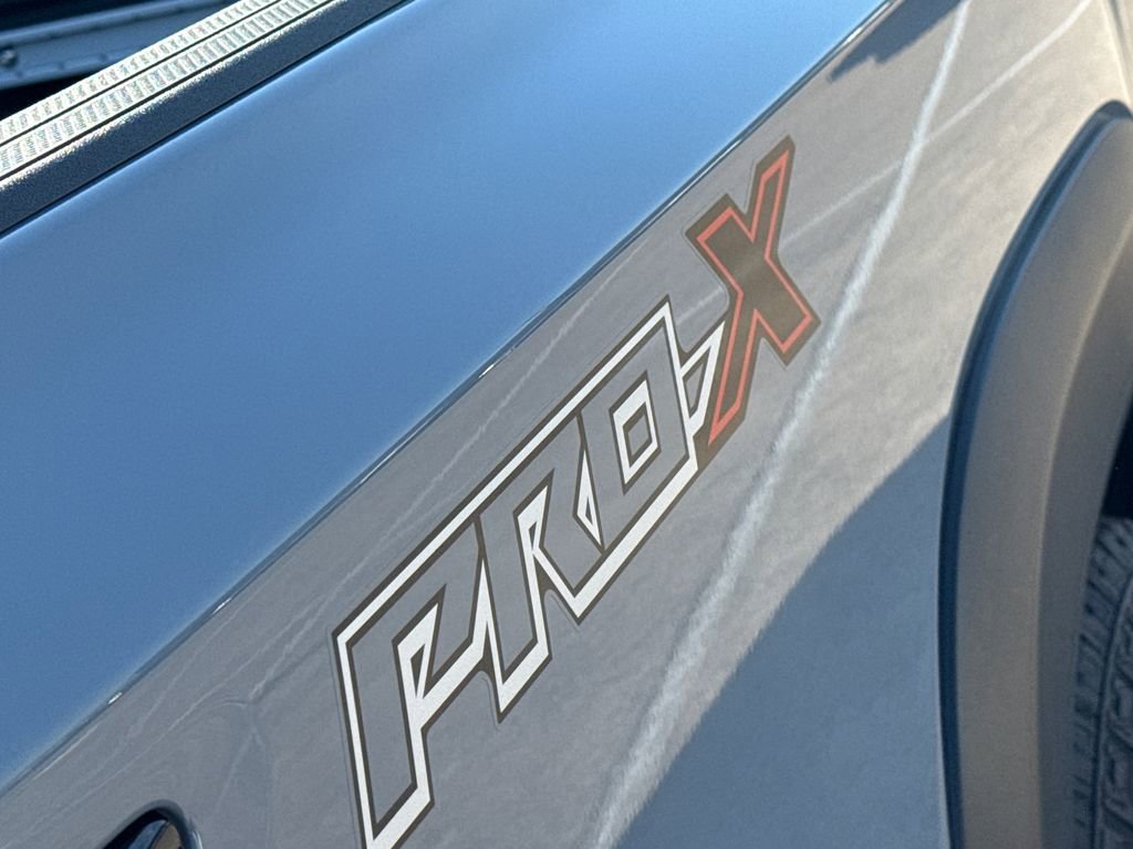 New 2026 Nissan Frontier Pro-X w/ Pro-X Convenience Package image 10