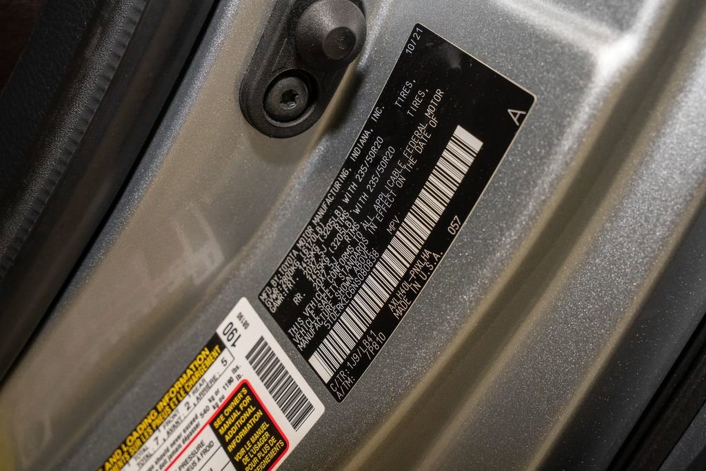 Used 2022 Toyota Sienna Platinum image 23