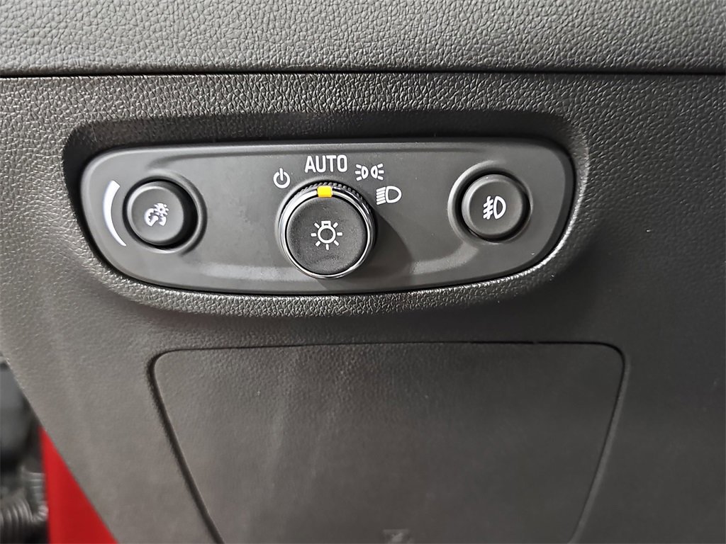 Certified 2023 Buick Encore GX Select w/ Sport Touring Package image 31