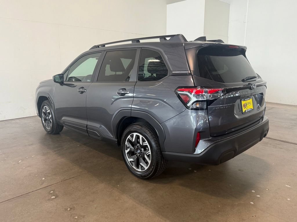 Used 2026 Subaru Forester Premium AWD/4WD image 8