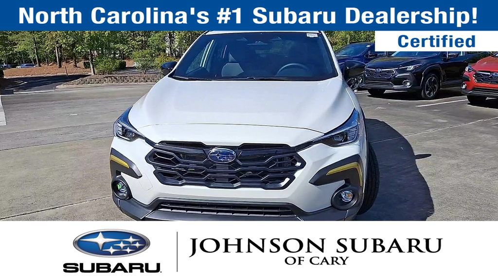 Used 2025 Subaru Crosstrek 2.5i Sport AWD/4WD image 3