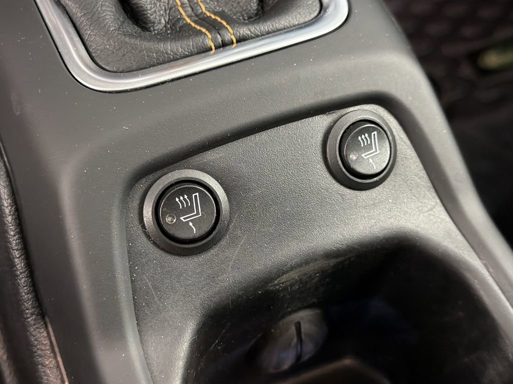 Used 2021 Jeep Gladiator Overland image 32