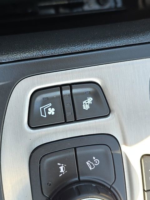 Certified 2023 GMC Terrain Denali w/ Denali Premium Package image 19