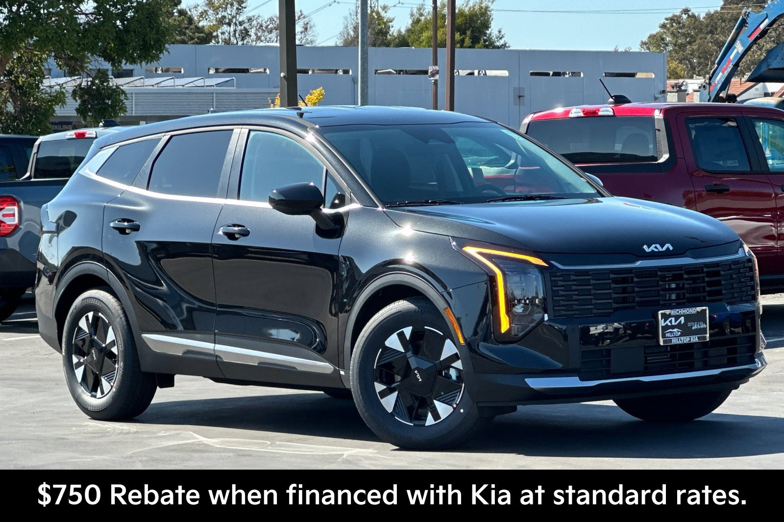 New 2027 Kia Sportage LX FWD image 2