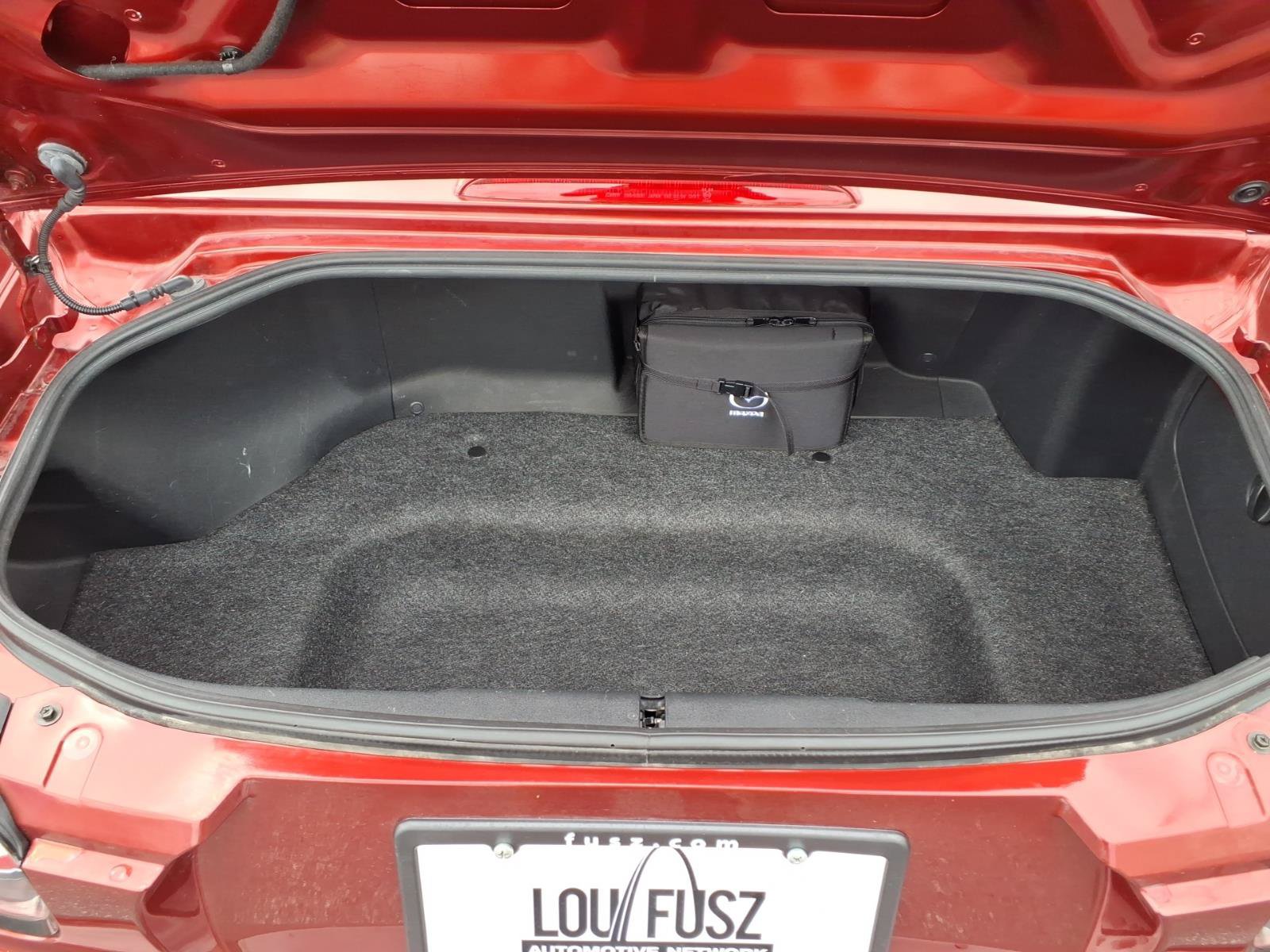 Used 2006 MAZDA MX-5 Miata RWD image 27