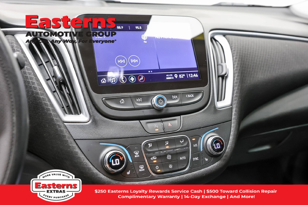 Used 2023 Chevrolet Malibu LT FWD image 20