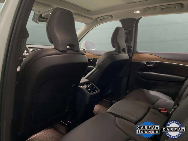 Used 2025 Volvo XC90 B6 Plus image 19