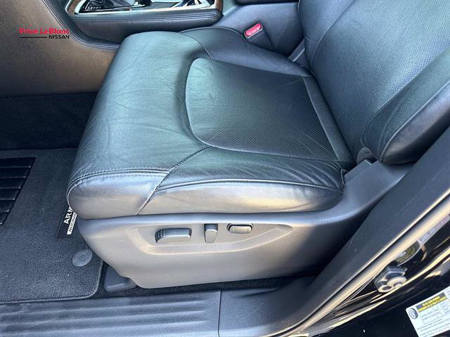 Certified 2022 Nissan Armada SL w/ Captain's Chairs Package RWD image 15