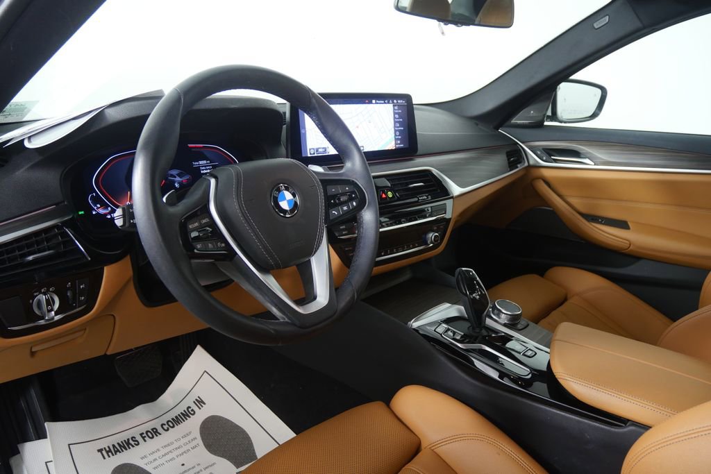 Certified 2023 BMW 530i w/ Premium Package image 11
