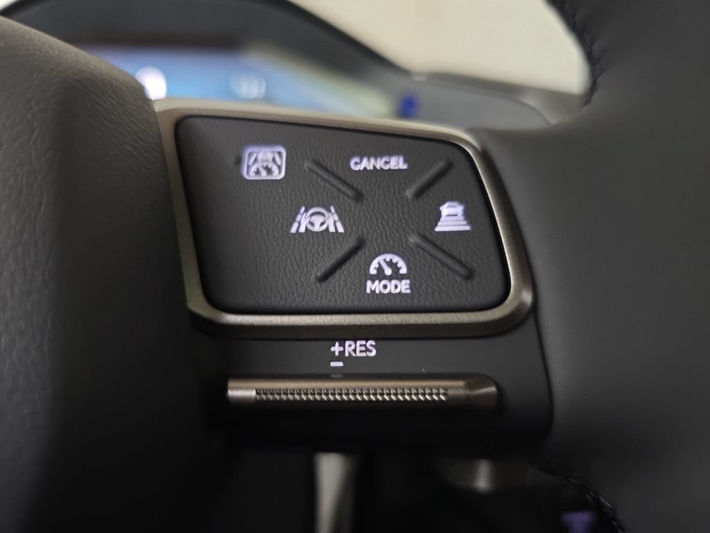 New 2026 Lexus ES 500e w/ Convenience Package AWD/4WD image 18