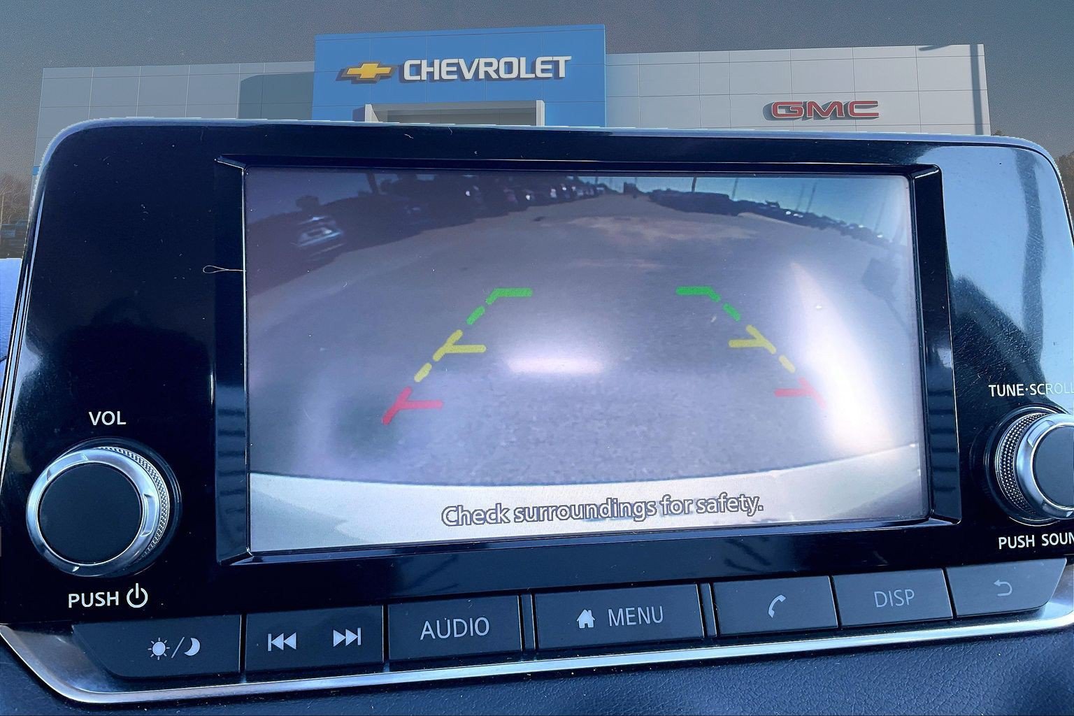 Used 2025 Nissan Sentra S FWD image 16