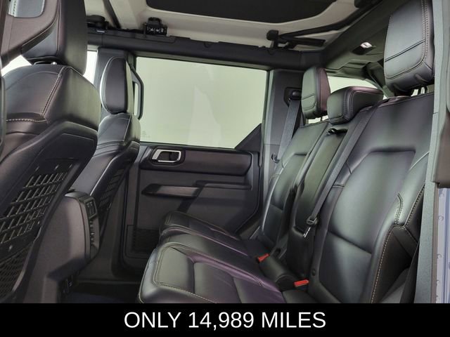 Used 2025 Ford Bronco Badlands image 15