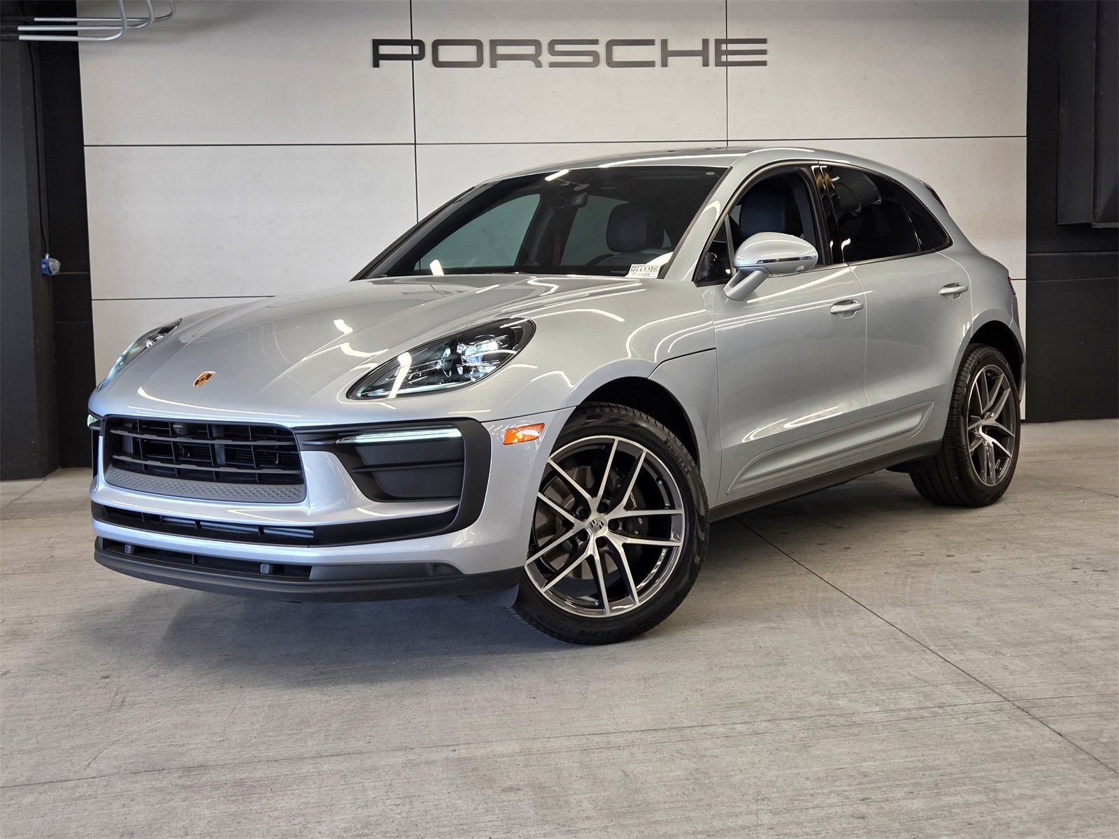 Certified 2022 Porsche Macan