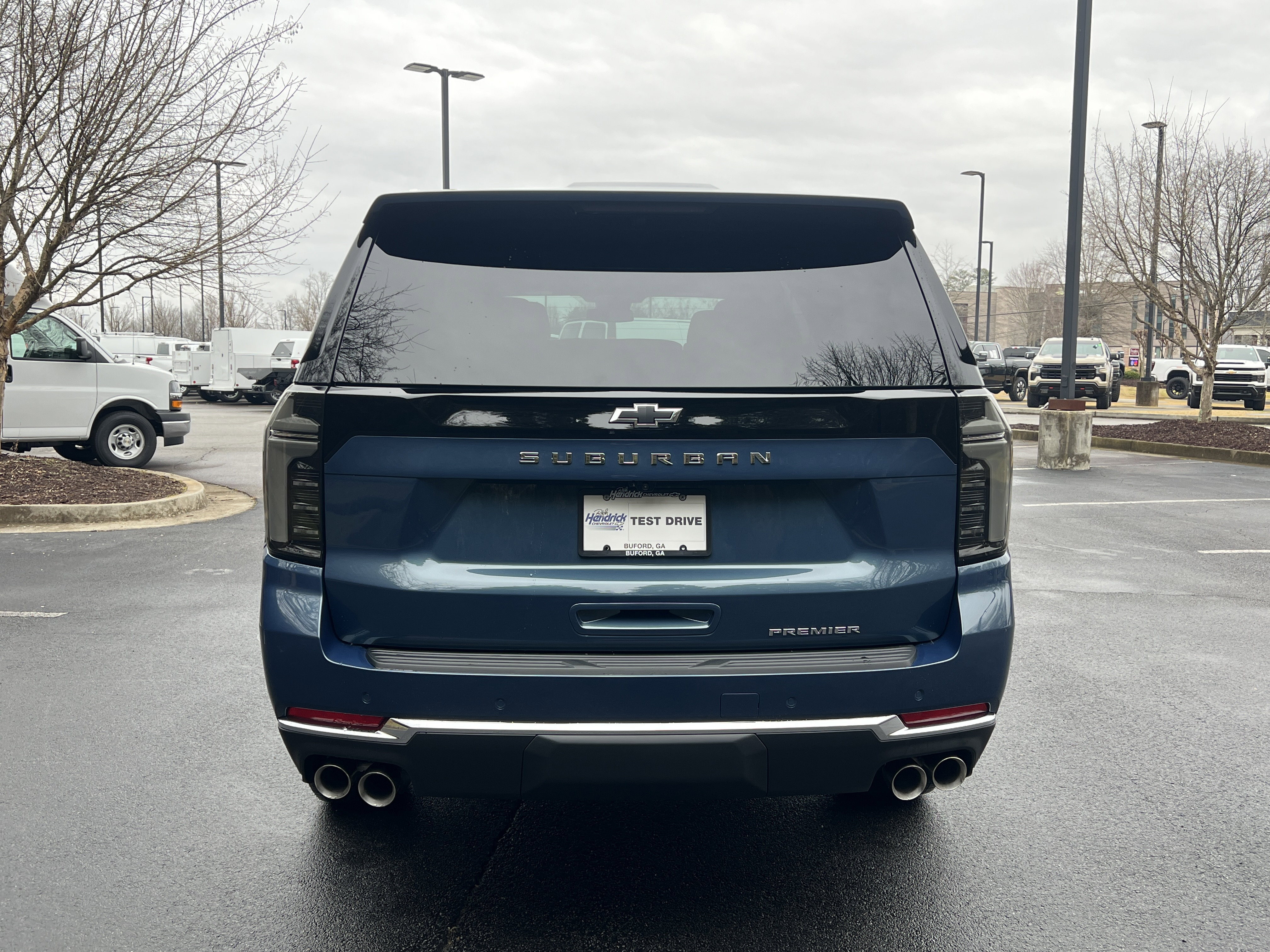 New 2026 Chevrolet Suburban Premier w/ Sun And Tow Package AWD/4WD image 8