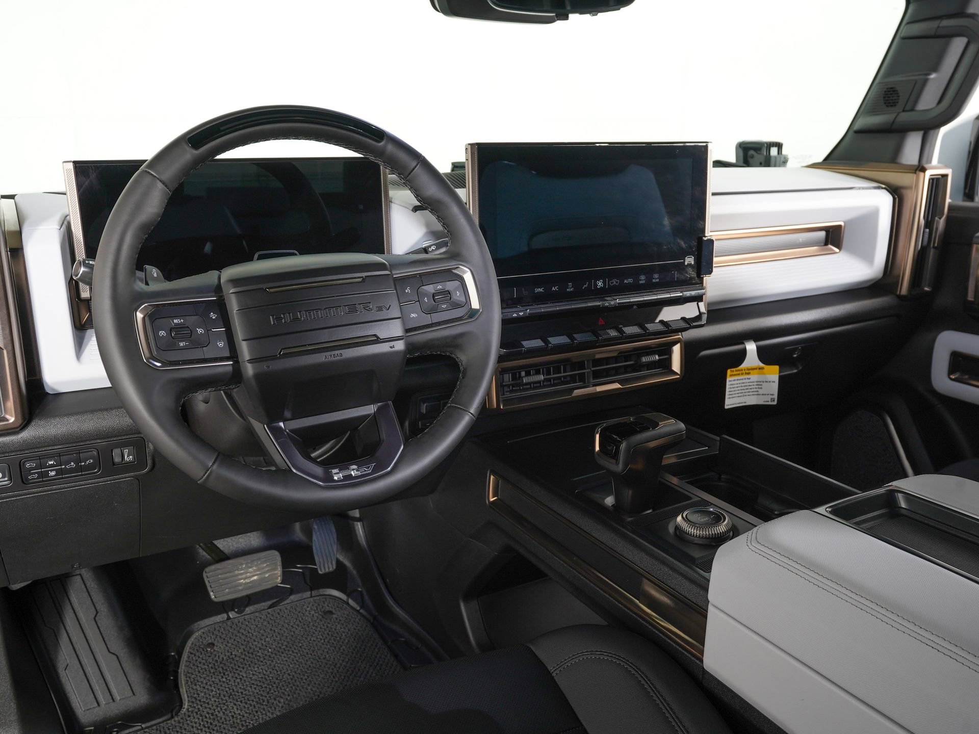 Used 2024 GMC Hummer EV 3X w/ Omega Edition image 17