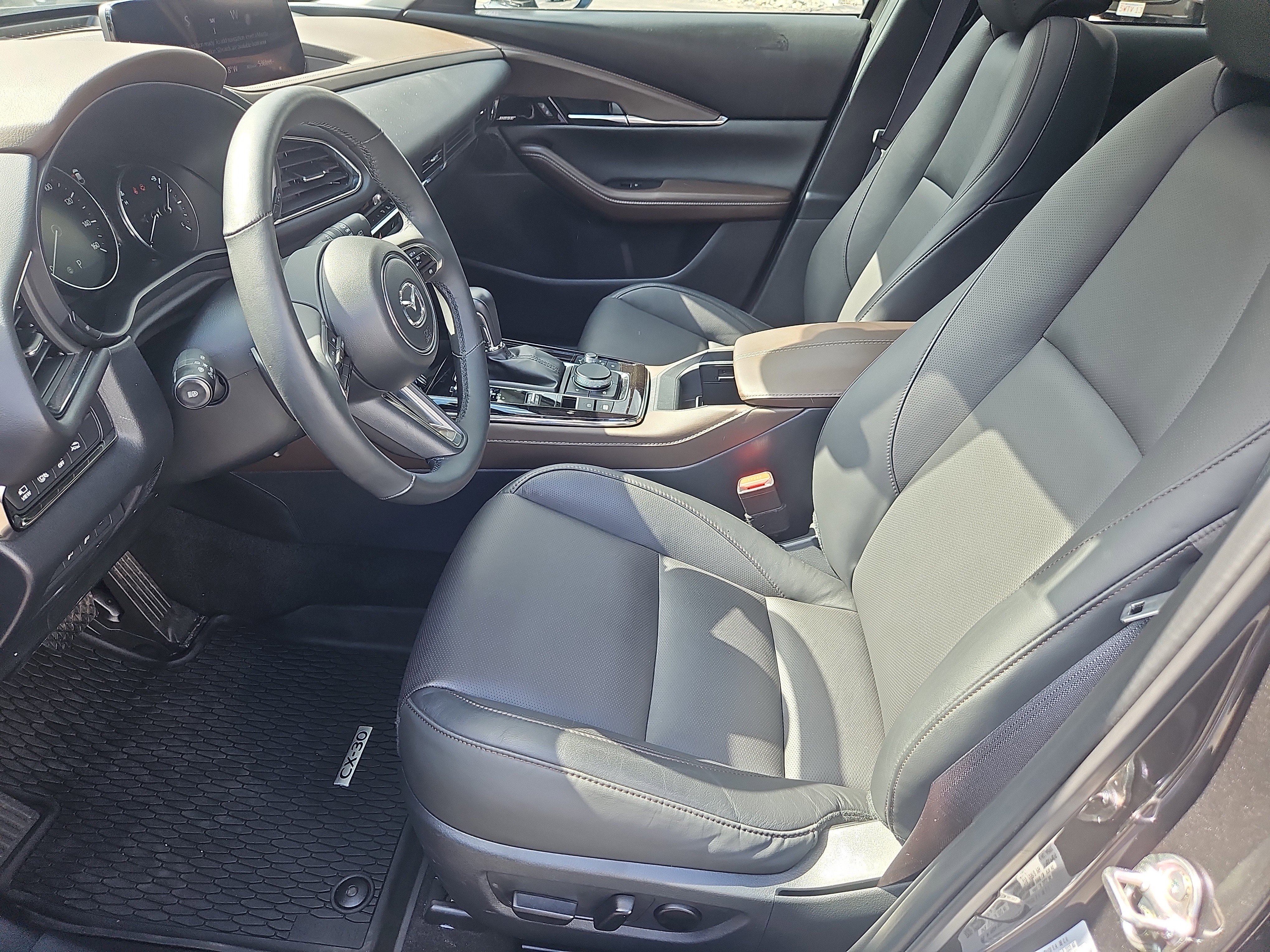 Certified 2025 MAZDA CX-30 2.5 Turbo w/ Premium Plus Pkg image 32