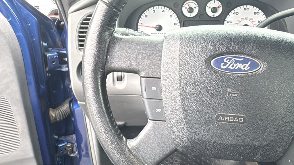 Used 2011 Ford Ranger Sport w/ Bright Trim Group AWD/4WD image 18