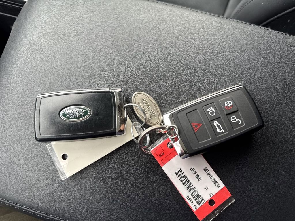 Used 2023 Land Rover Range Rover Long Wheelbase Autobiography AWD/4WD image 36