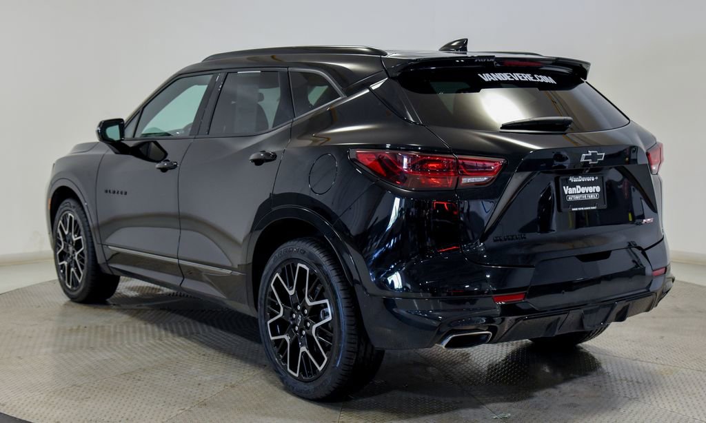Used 2024 Chevrolet Blazer RS w/ Enhanced Convenience Package FWD image 5