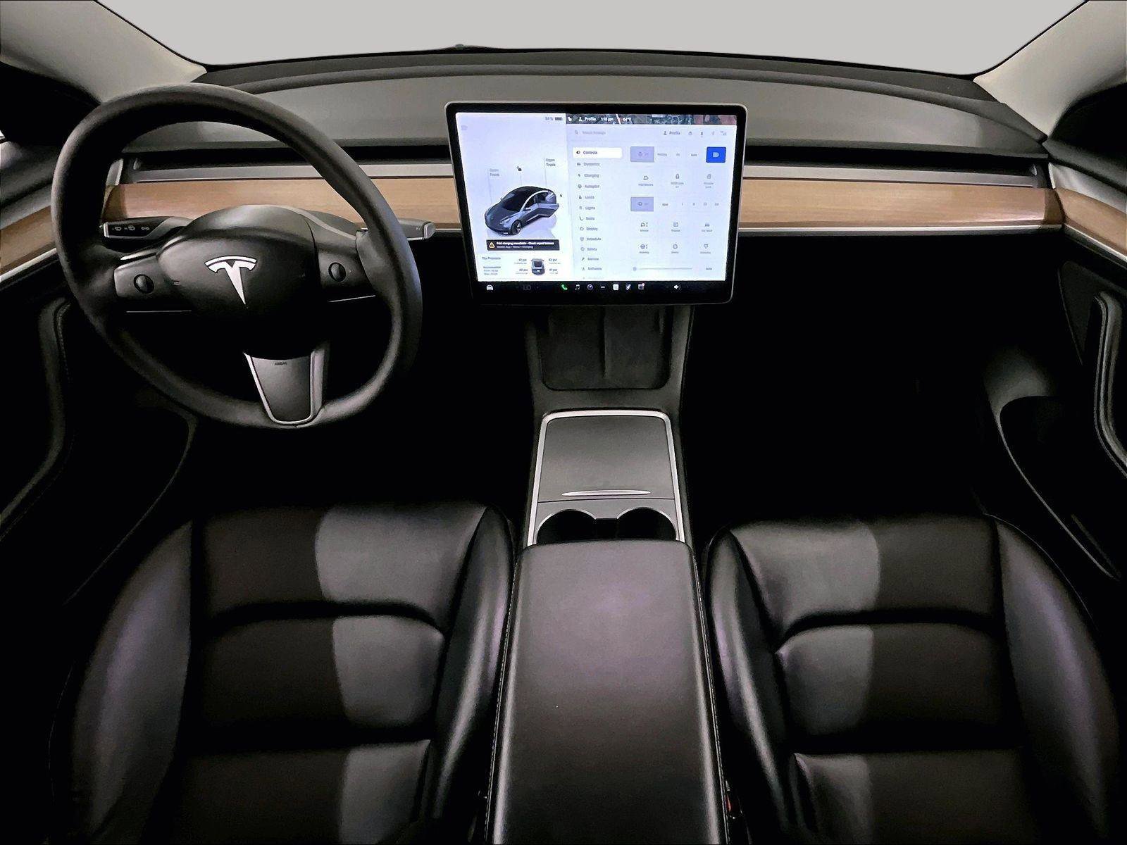 Used 2023 Tesla Model 3 Standard Range image 14