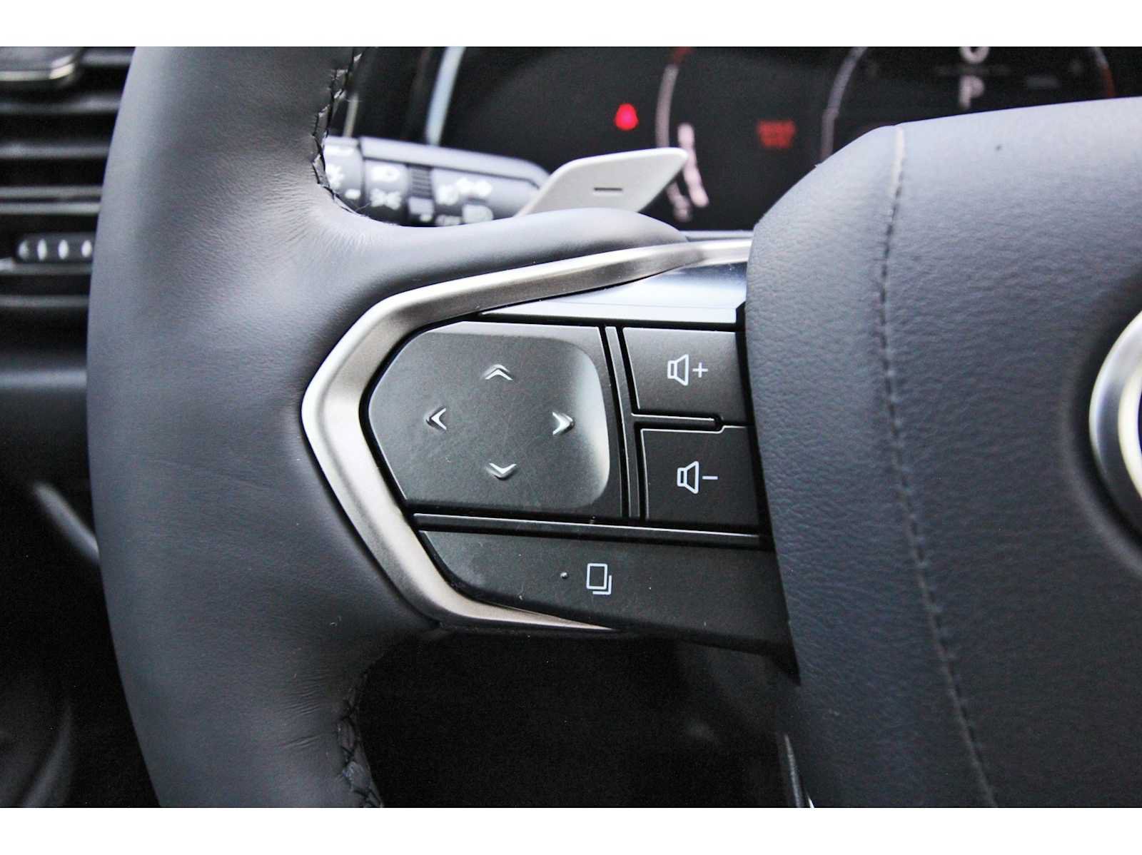 Used 2025 Lexus NX 350 AWD w/ Accessory Package (2T) image 15