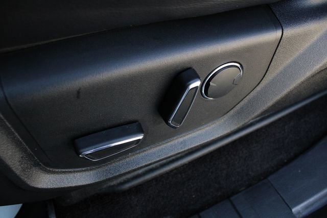 Used 2017 Ford F150 Lariat AWD/4WD image 3