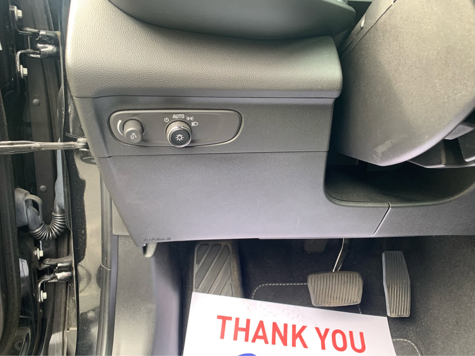 Used 2023 Buick Envision Essence image 14