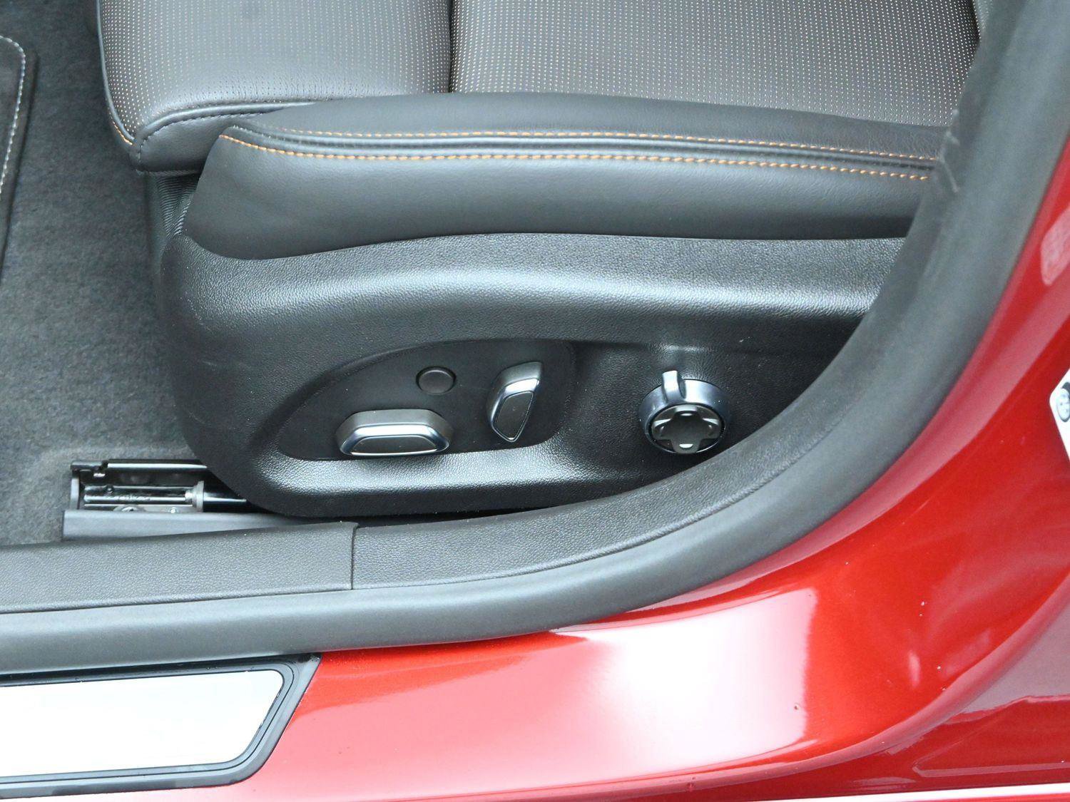 Certified 2025 Cadillac CT5 V AWD/4WD image 15