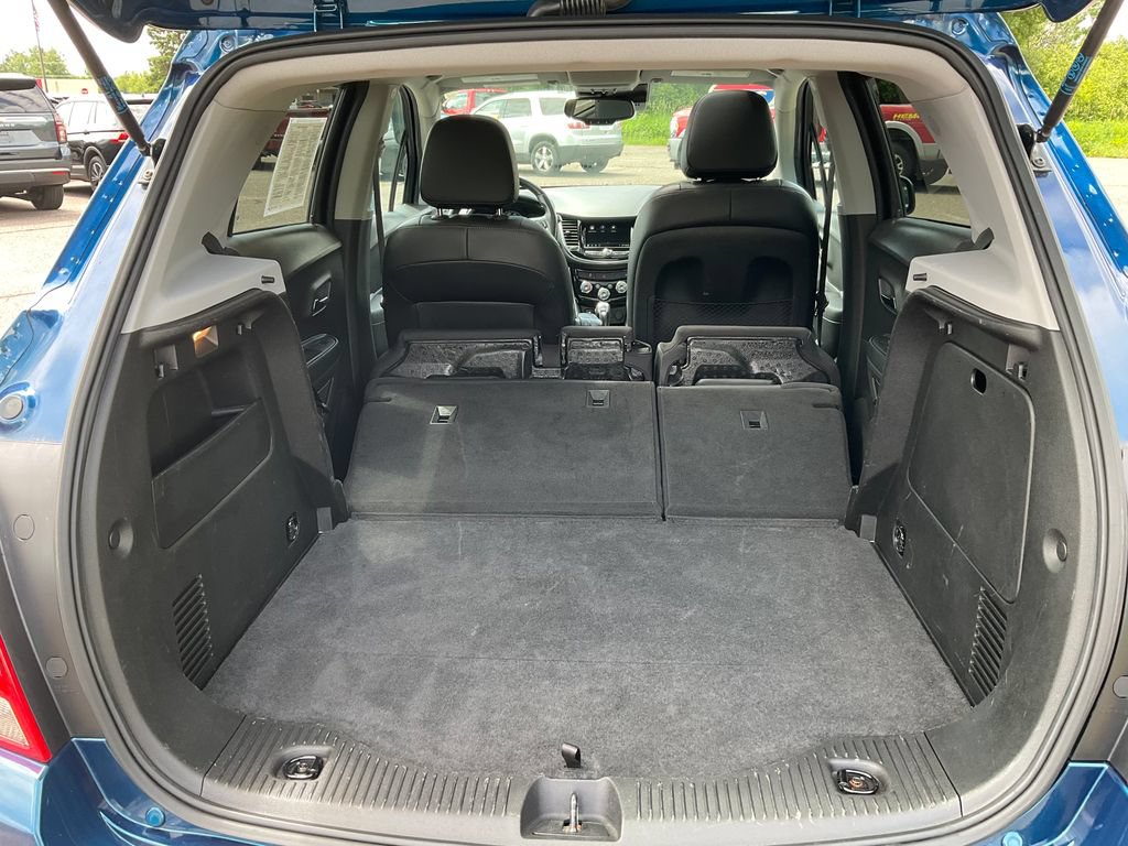 Used 2019 Chevrolet Trax Premier FWD image 24