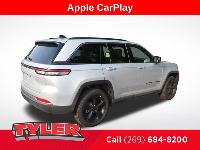 New 2026 Jeep Grand Cherokee Limited w/ Limited Altitude Package AWD/4WD image 8