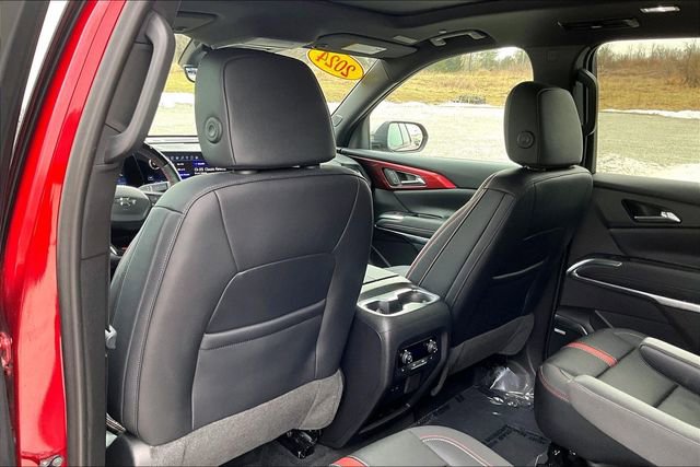 Used 2024 Chevrolet Traverse RS w/ LPO, Floor Liner Package image 36