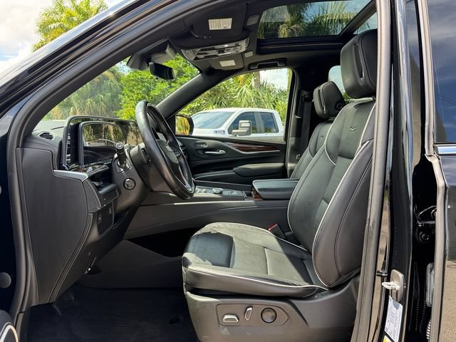 Certified 2022 Cadillac Escalade ESV Premium Luxury RWD image 10
