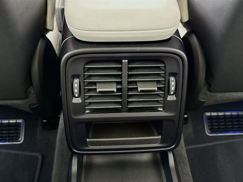 Certified 2023 Porsche Taycan 4S AWD/4WD image 27