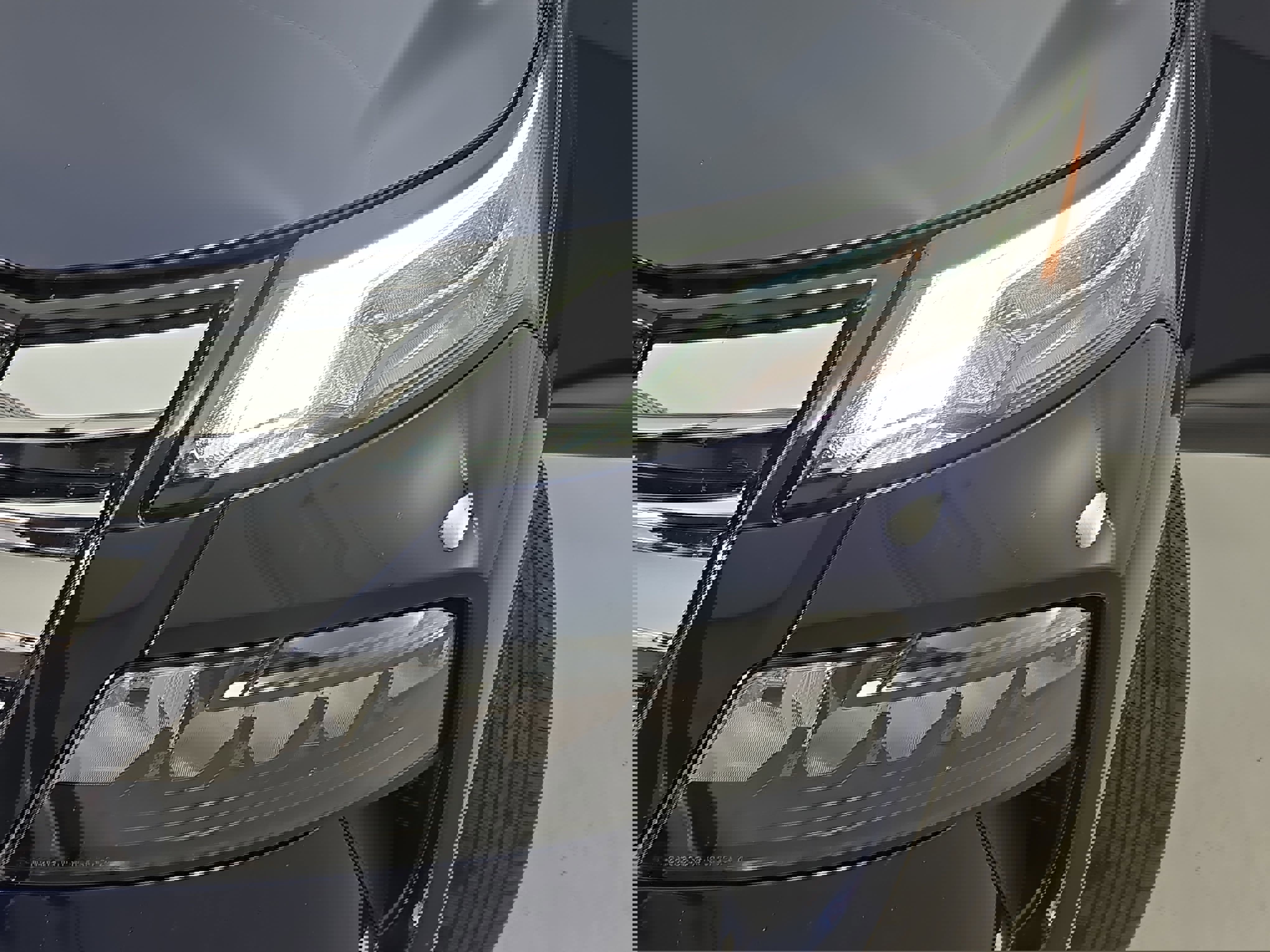 Certified 2025 Nissan Rogue SV image 30