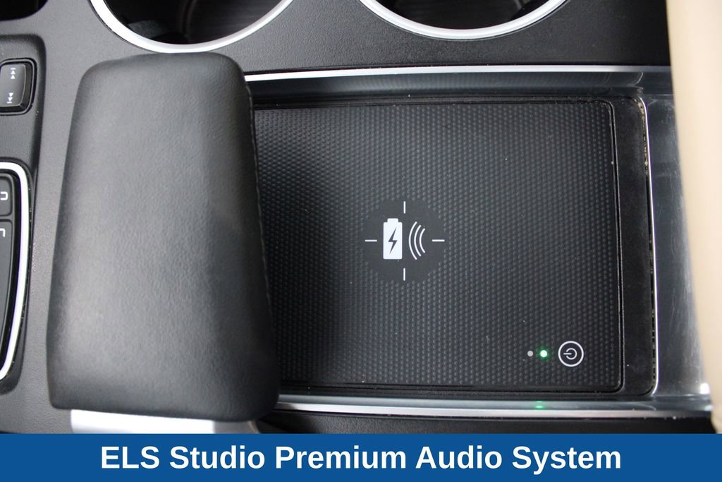 Used 2023 Acura MDX SH-AWD w/ Technology Package image 19