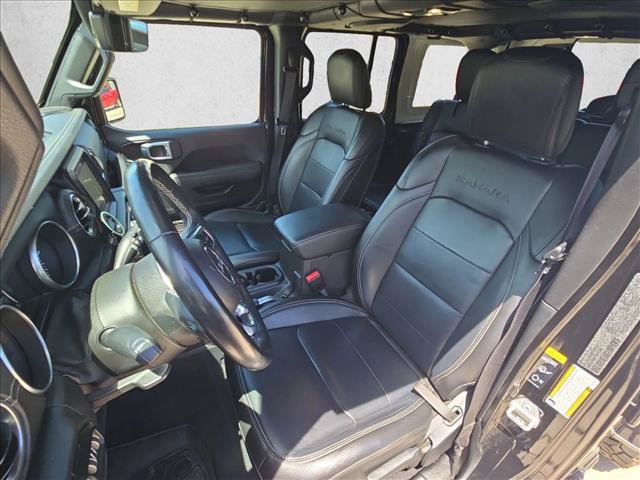 Used 2021 Jeep Wrangler Unlimited Sahara w/ Cold Weather Group AWD/4WD image 16