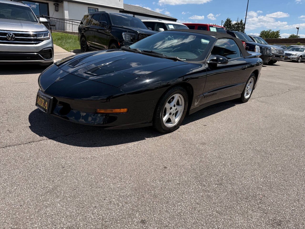 Used 1995 Pontiac Firebird Trans Am RWD image 2