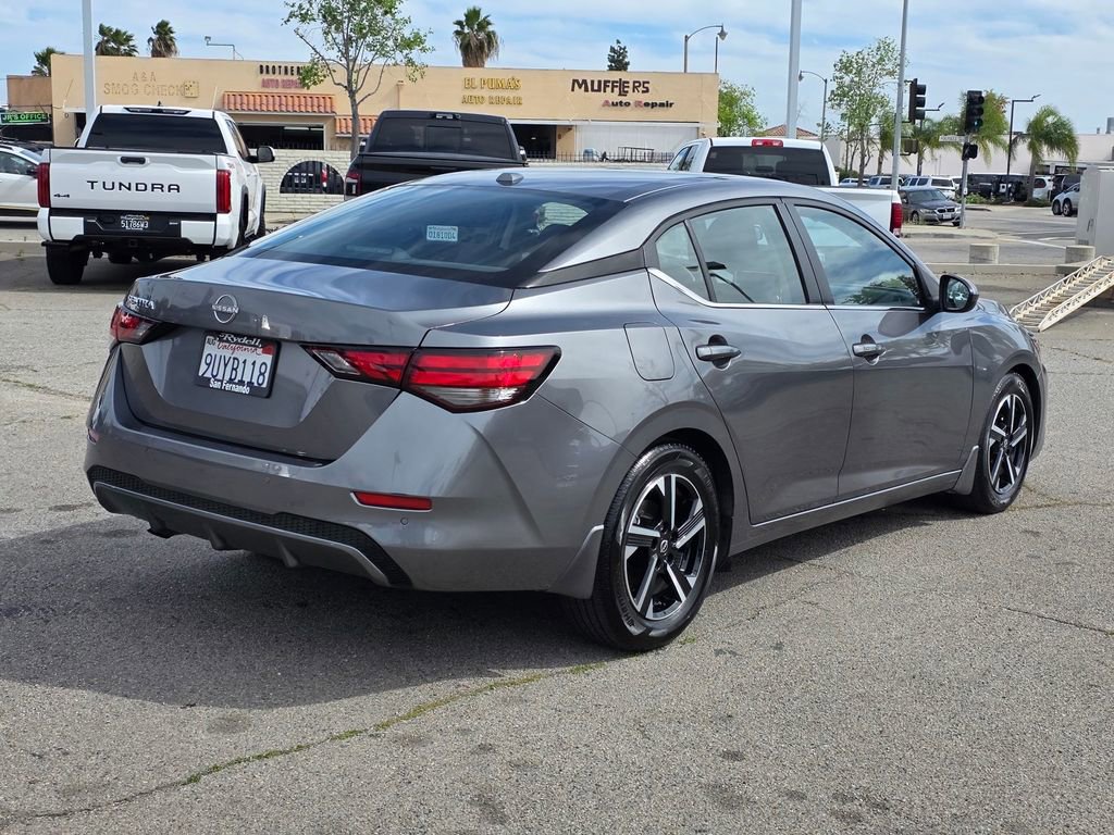 Used 2025 Nissan Sentra SV w/ All-Weather Package image 5