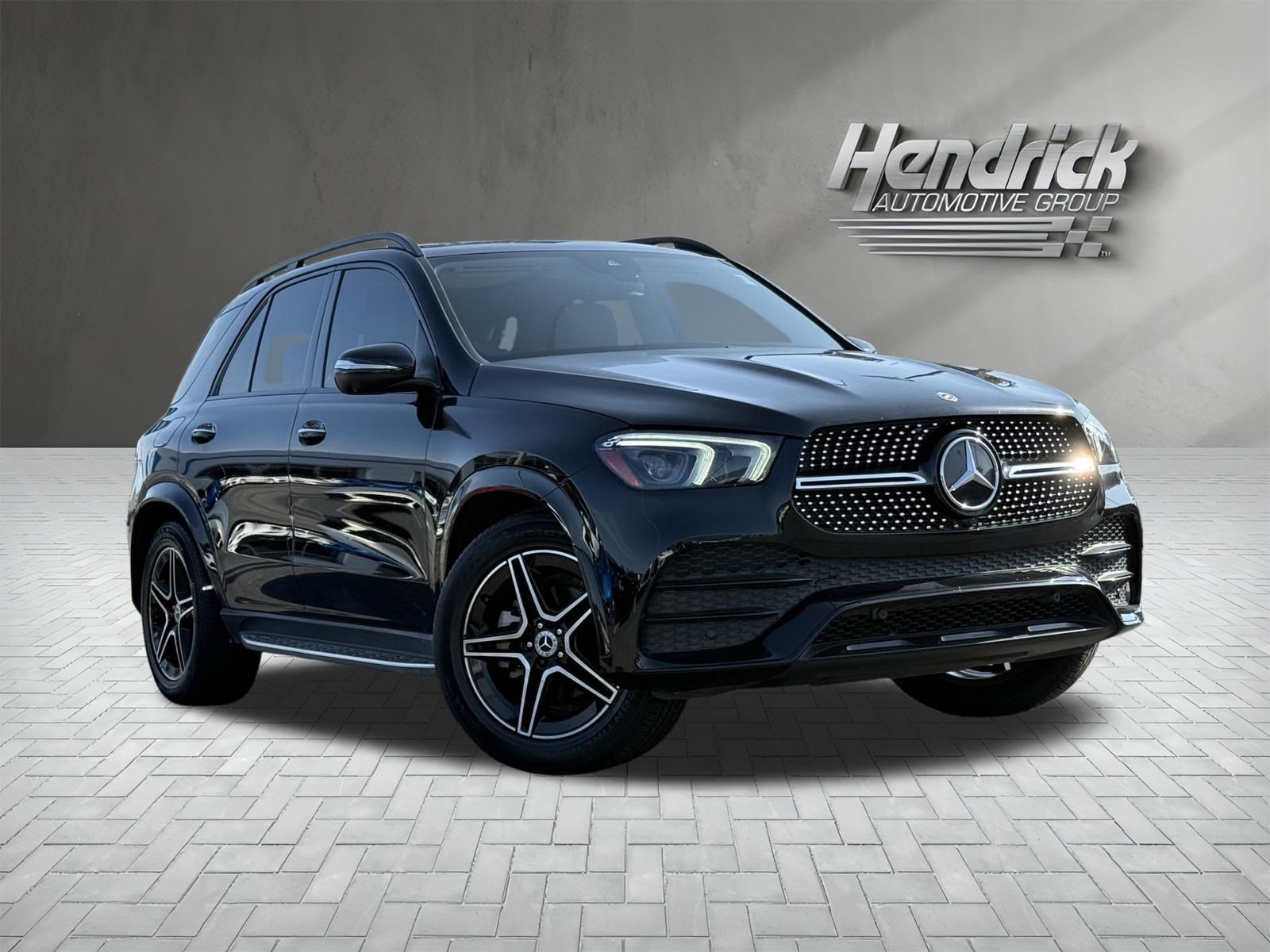 Used 2022 Mercedes-Benz GLE 350 4MATIC image 2