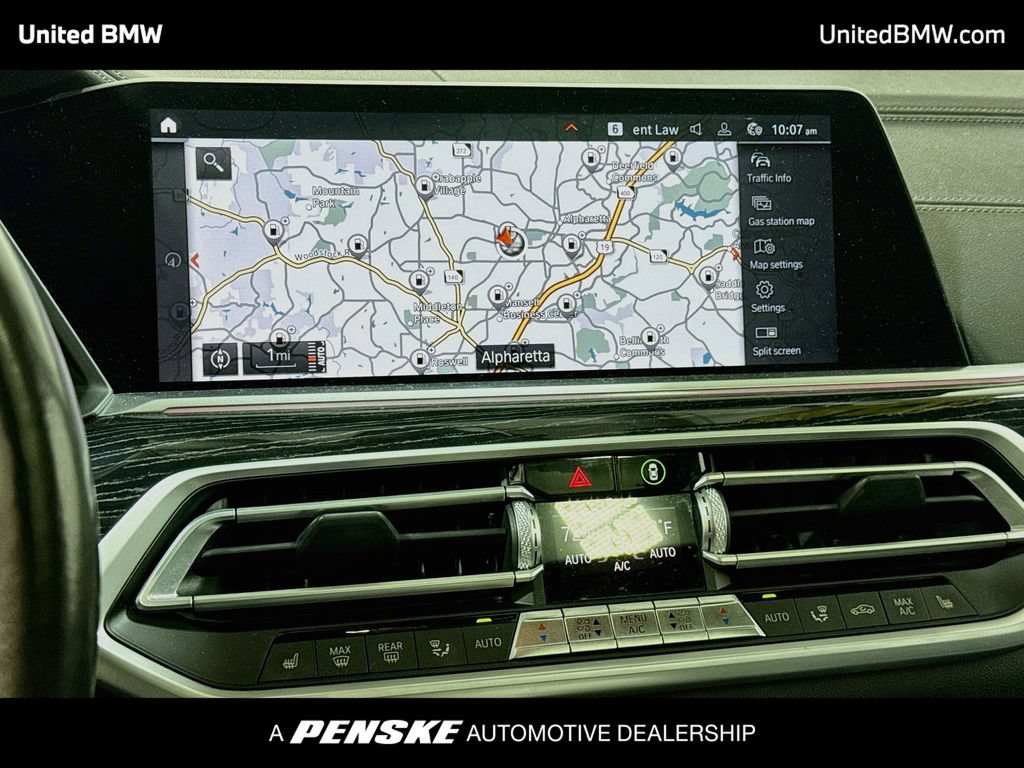 Used 2021 BMW X7 xDrive40i w/ M Sport Package AWD/4WD image 17