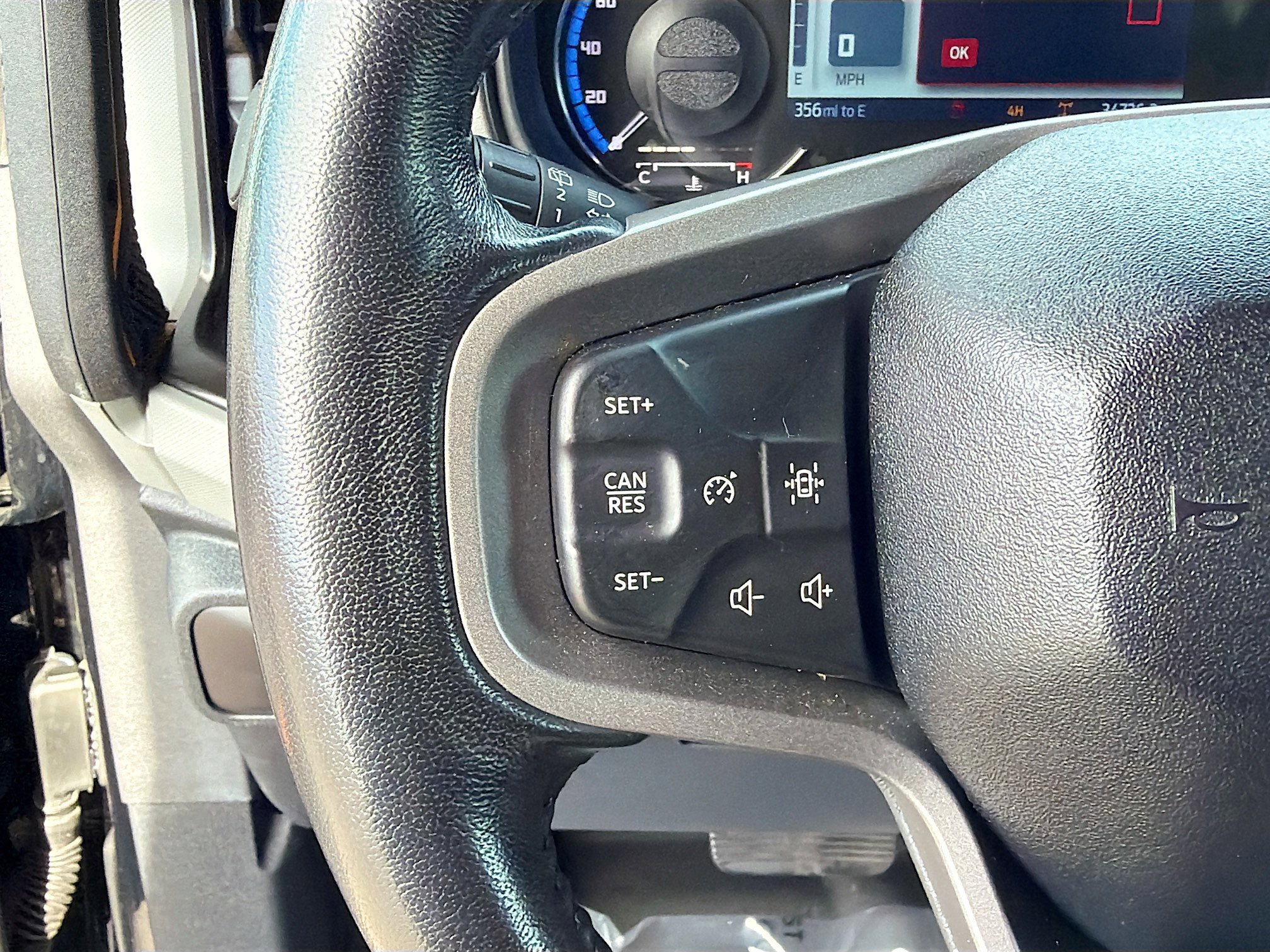 Used 2022 Ford Bronco Badlands image 36