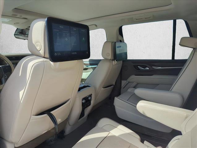 Used 2021 GMC Yukon Denali w/ Denali Ultimate Package image 13