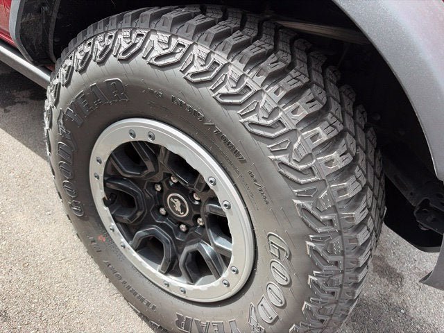 Certified 2023 Ford Bronco Badlands w/ Sasquatch Package AWD/4WD image 21