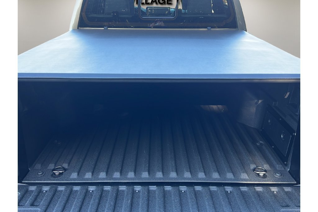 Certified 2025 Toyota Tacoma Limited AWD/4WD image 15