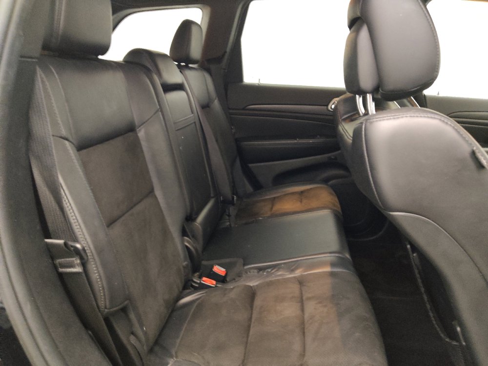 Used 2018 Jeep Grand Cherokee Altitude RWD image 19