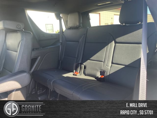 Used 2021 Chevrolet Tahoe Z71 w/ Z71 Off-Road Package AWD/4WD image 38