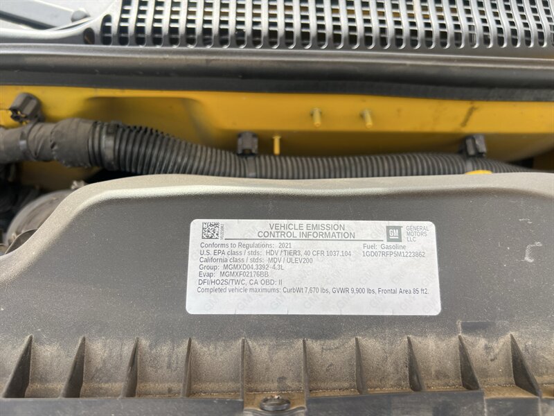 Used 2021 GMC Savana 3500 w/ Power Convenience Package RWD image 19