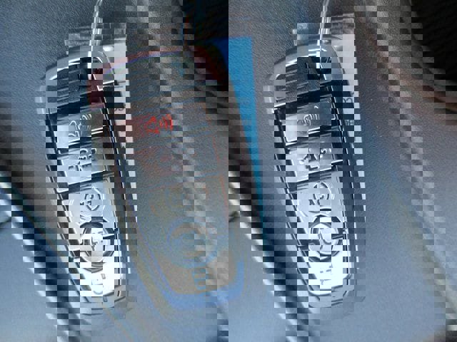 New 2026 Ford F350 Lariat w/ Black Appearance Package image 24